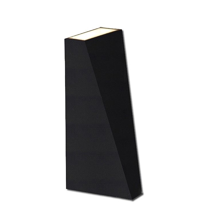 Lampade: Wandleuchte Geometric – Nuovo e nell'imballaggio originale da Dietlikon venduto da Salesmax