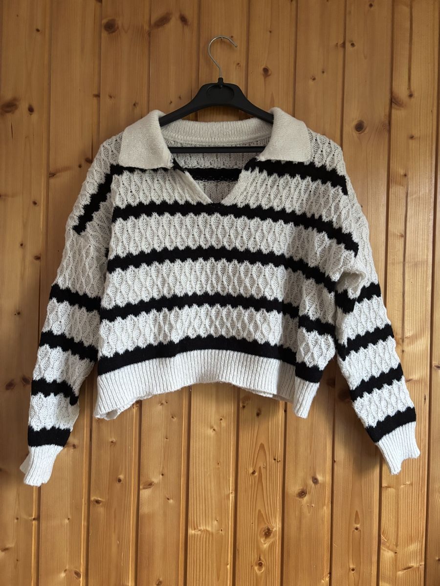 Lotti di vestiti: Lot de 3 pulls hiver taille S Promod Pull&Bear  – Usato da Les Brenets venduto da moe_ym8r 3