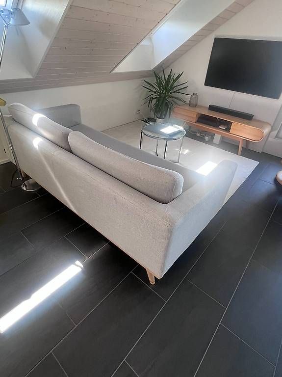 Sofacompany Sofas: Hellgraues 3er Sofa von Sofacompany – D'occasion à Zumikon par Luk130 3