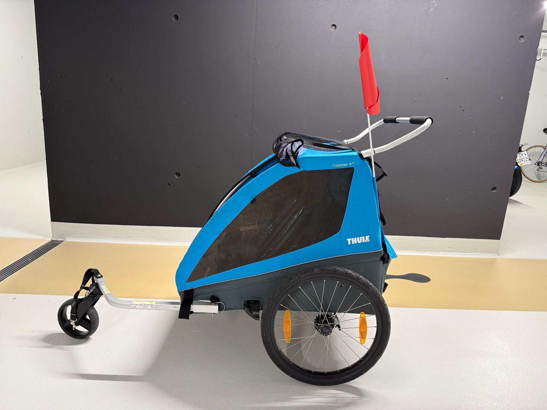 Thule Rimorchi: Anhänger Thule Coaster XT 2 – Usato da Dübendorf venduto da ach_9h9b