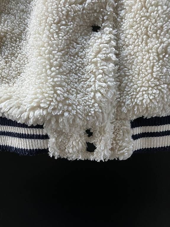 Giacche: Veste Teddy – Usato da Vandoeuvres venduto da ann_lq5h 4