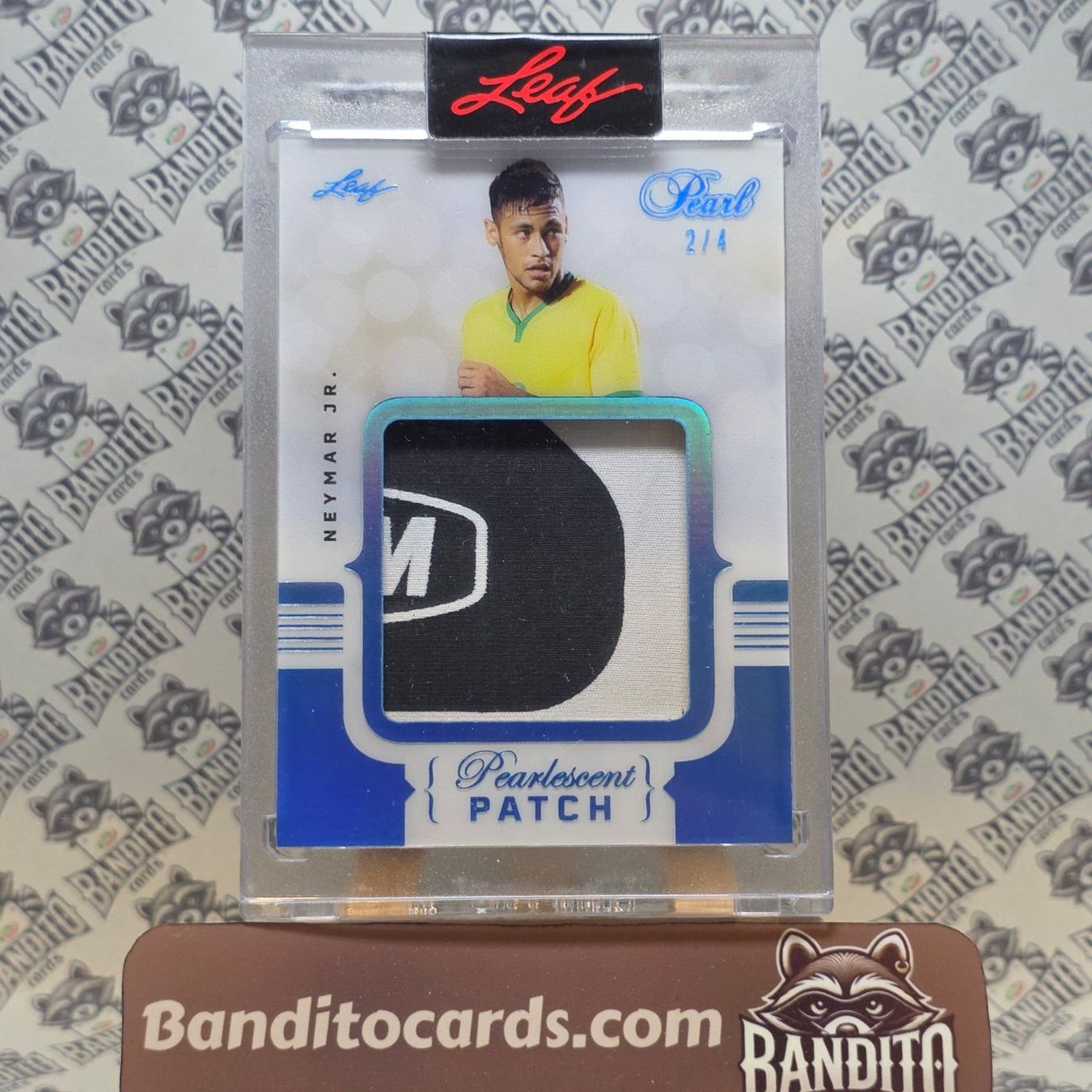 Topps Sammelbilder & Trading cards: 2022 Leaf Neymar Jr. Pearlescent Patch /4 - Santos topps – Gebraucht aus Liebefeld von Banditocards