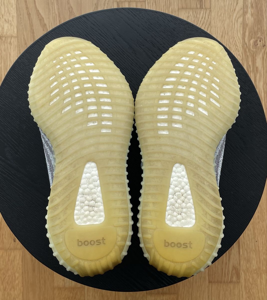 Adidas Scarpe da uomo: Adidas Yeezy Boost 350 V2 Blue Tint – Usato da Birmenstorf AG venduto da jac_ 4