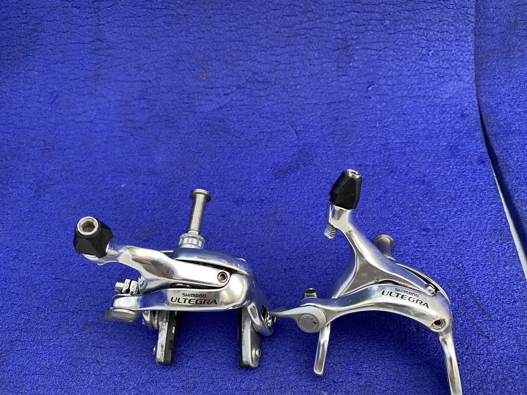Pezzi di ricambio: Levier de frein shimano ultegra – Usato da Vevey venduto da Chupita-met 1