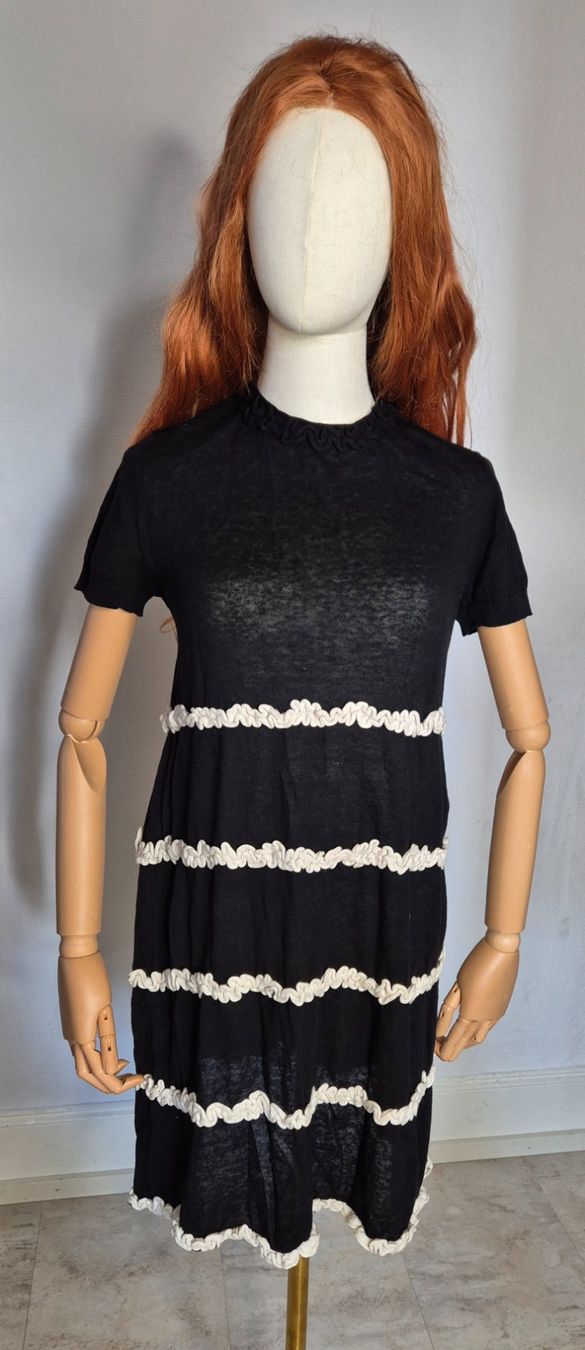 Twinset Robes: Twinset aus Feinstrick – D'occasion à Leissigen par ali_k9v8 1