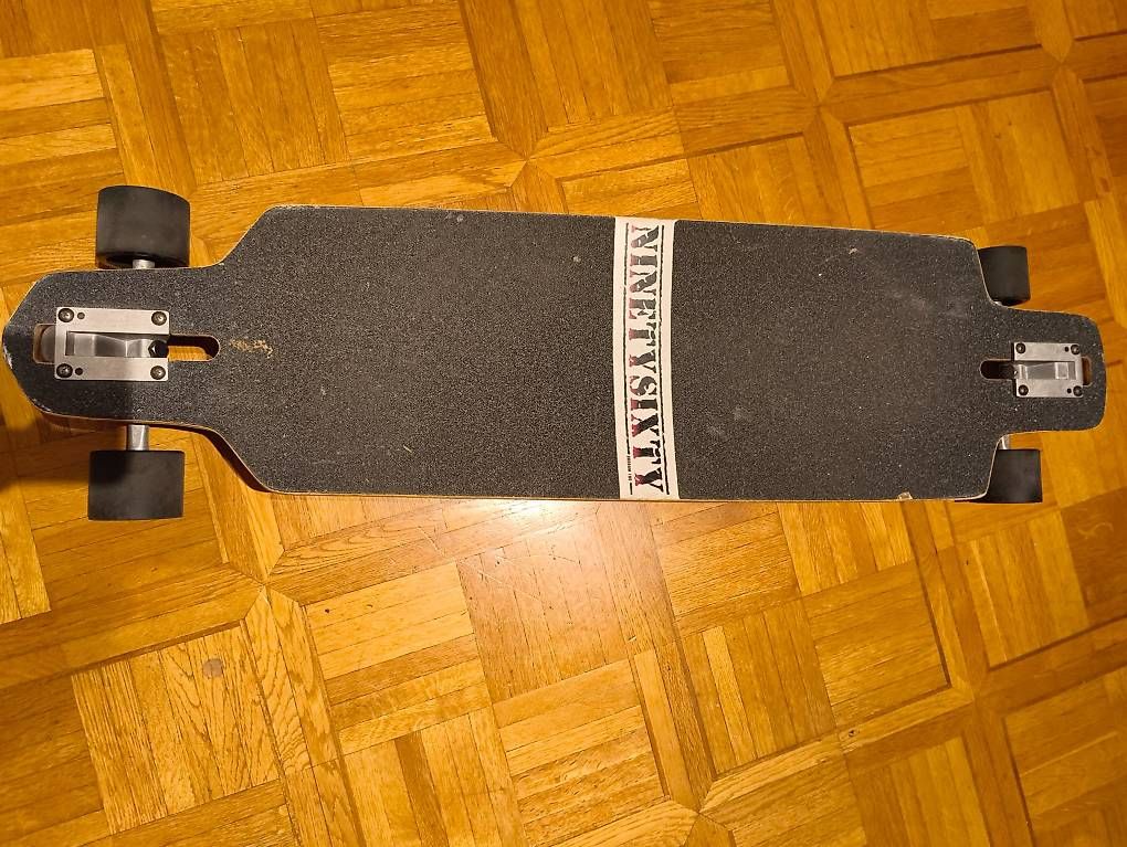 Skateboards: Longboard – D'occasion à Zürich par juheh