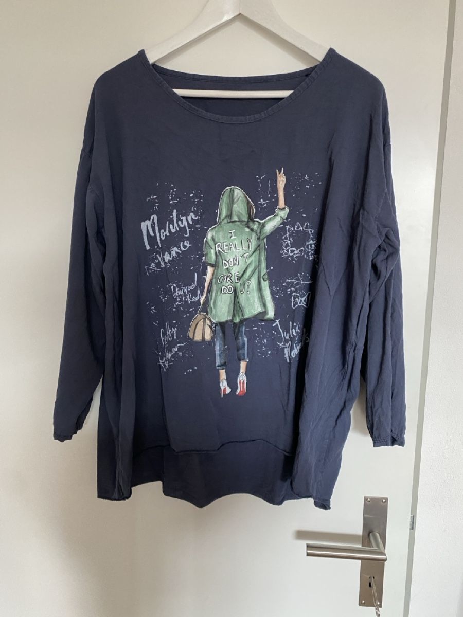 T-Shirts: Viskose Longsleeve Shirt mit Print – Gebraucht aus Muensingen von drleevsy
