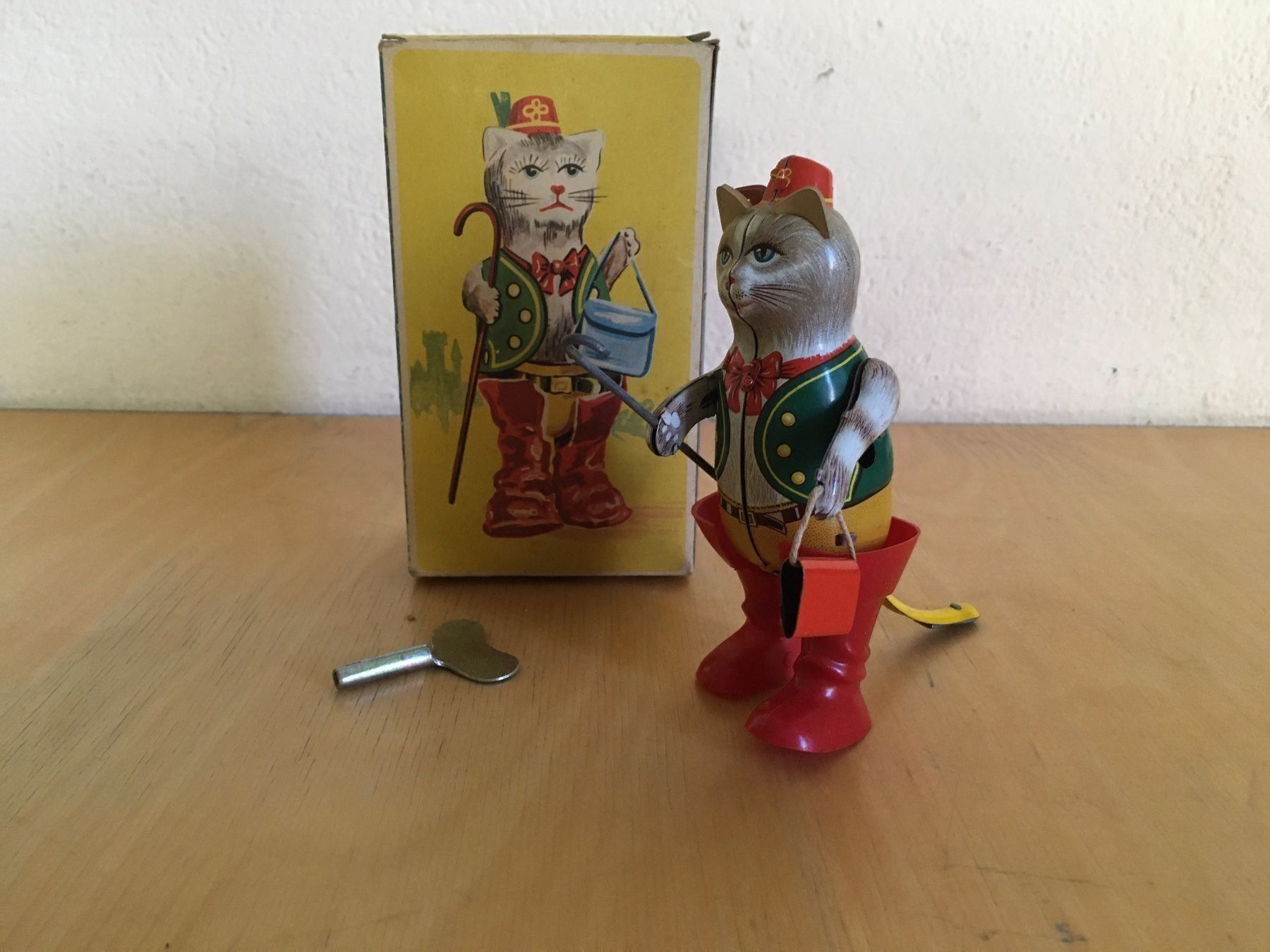 Giocattoli: Gestiefelter Kater – Usato da Zürich venduto da inf_tfr9