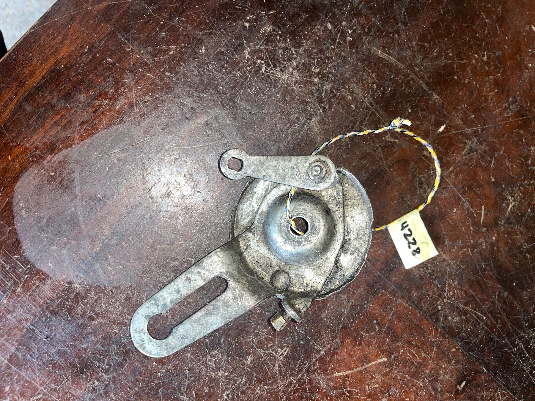 Sachs Parti ricambio per ciclomotori: Sachs Mofa Bremsankerplatte – Usato da Fahrni b. Thun venduto da berger_tuning34 1