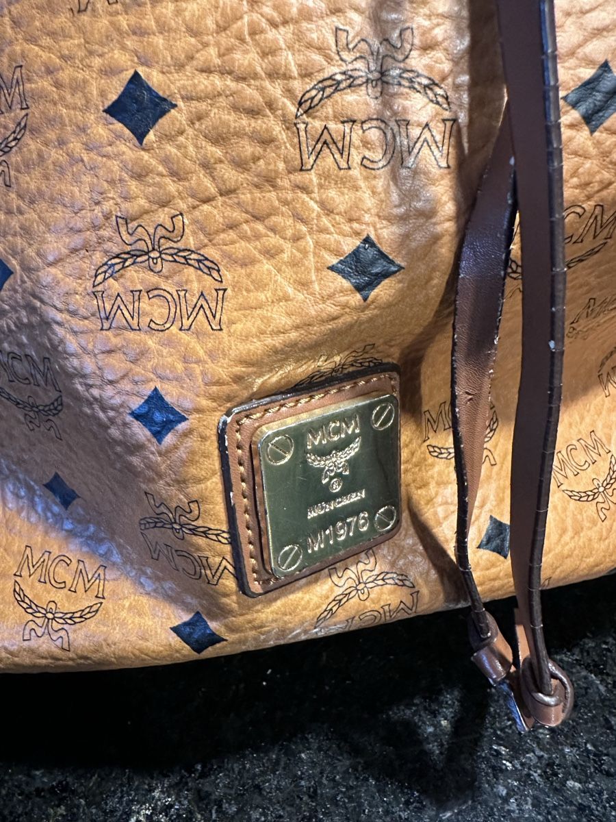 Borse da donna: Handtasche / Beuteltasche braun – Usato da Schmerikon venduto da Seepfaerdchen 1
