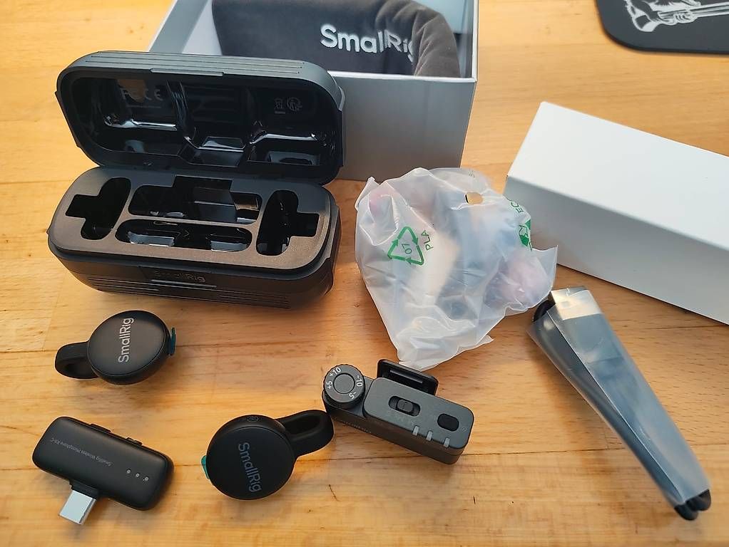 Microfoni: SMALLRIG S70 - Dual Wireless Lavalier Mikrofon – Nuovo e nell'imballaggio originale da St.Gallen venduto da becks0815
