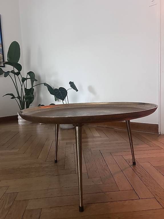 Tavoli: Couchtisch gold rund – Usato da Luzern venduto da mil_p2yp