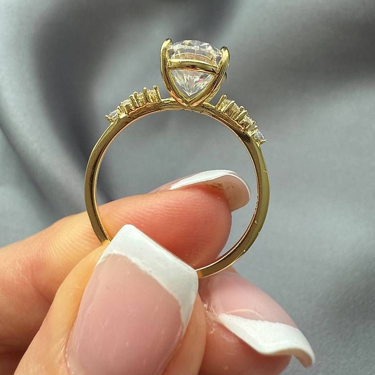 Anelli: Elegant 3-Carat Moissanite Ring. – Usato da Thalwil venduto da han_2b8c 8