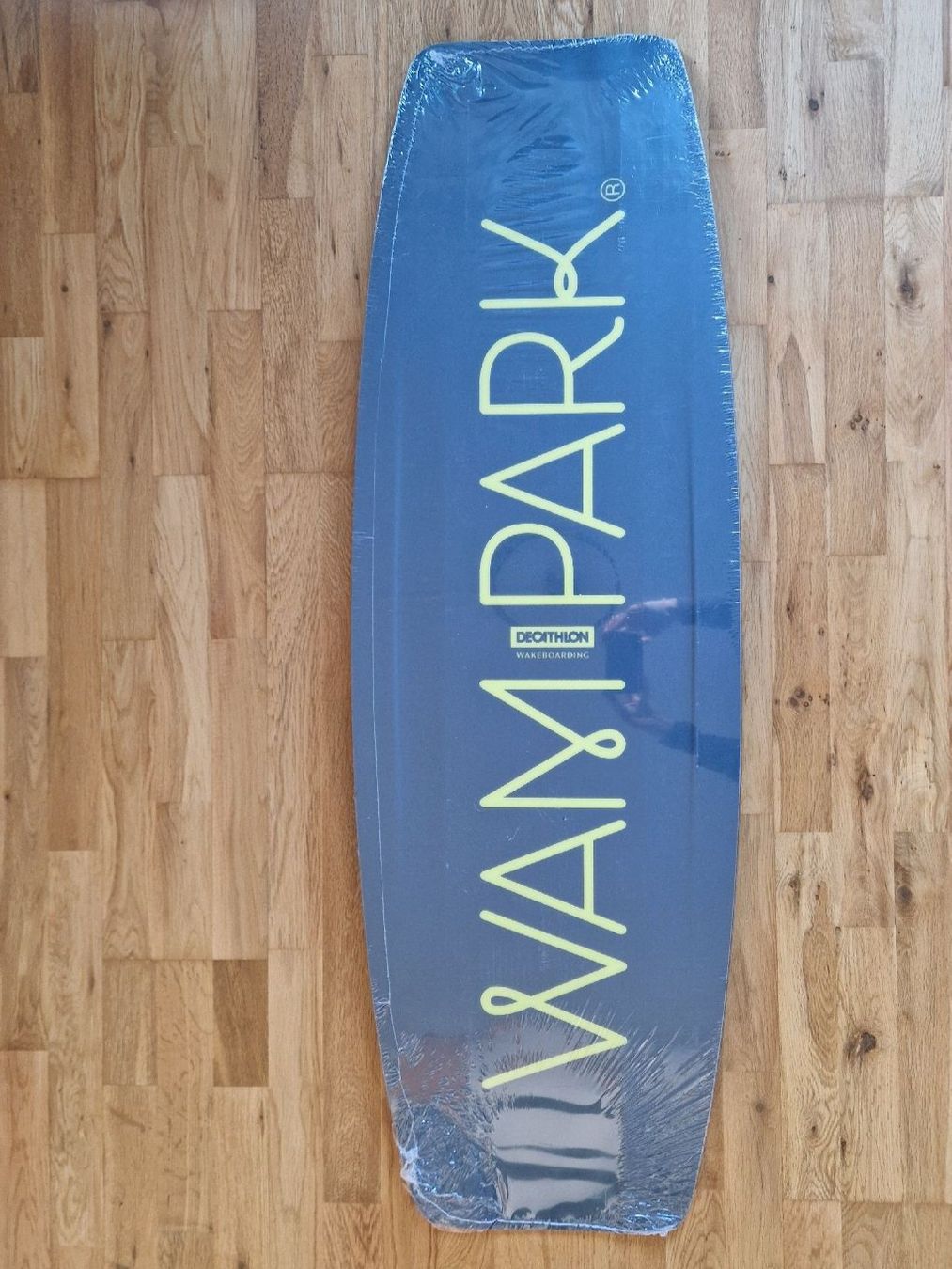 Decathlon Tavole da surf e di nuoto: Wakeboard - WAM PARK - 143cm – Nuovo e nell'imballaggio originale da Therwil venduto da che_8yn7 3