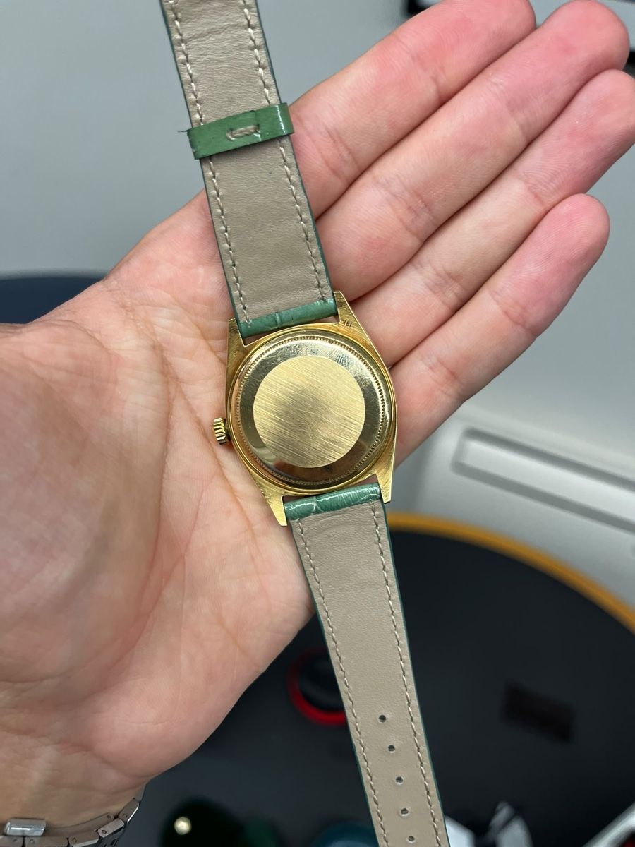 Rolex Montres: Rolex Daydate 1803 36mm 18K Gold – D'occasion à Genève par SG_73 1