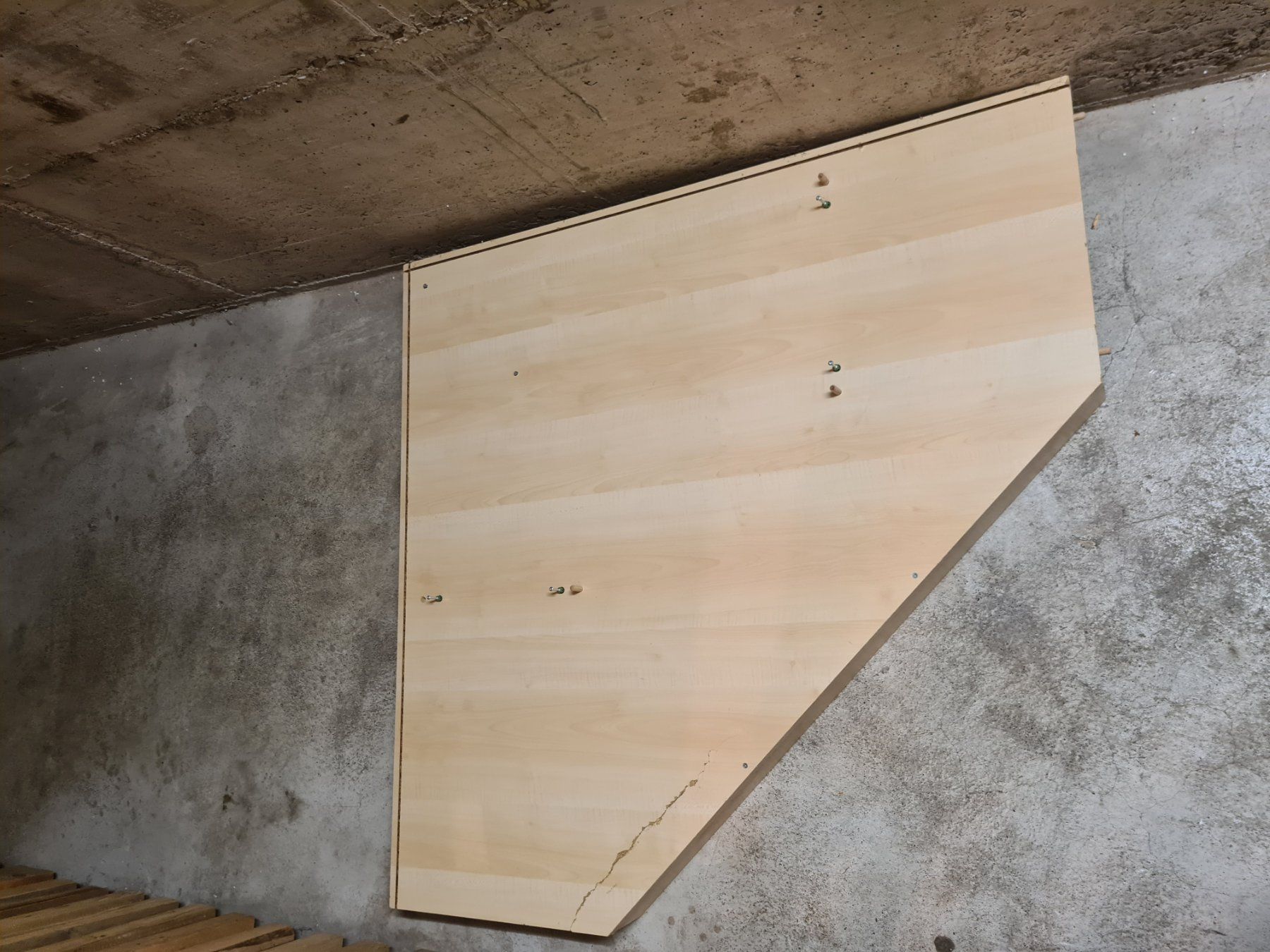 Armadi: Eckschrank – Usato da Wolfhausen venduto da andreaandrea85 1