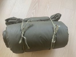 Militär-Schlafsack mit wasserfester Hülle, CH, guter Zustand