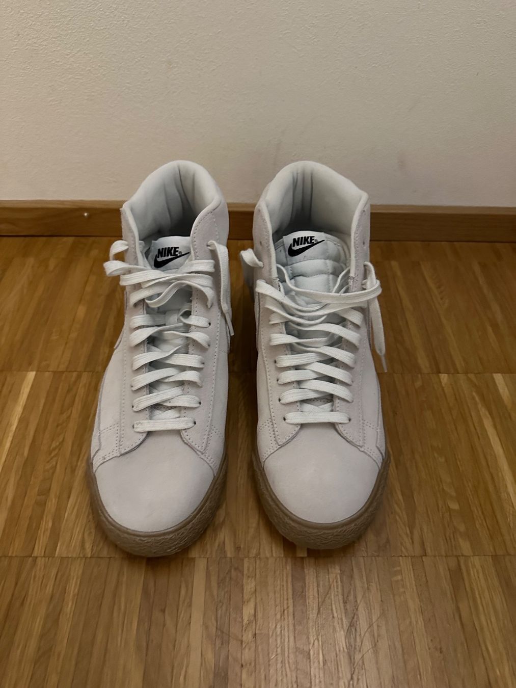 Nike Scarpe da uomo: Nike Blazer hellgrau – Usato da Uster venduto da maede8610