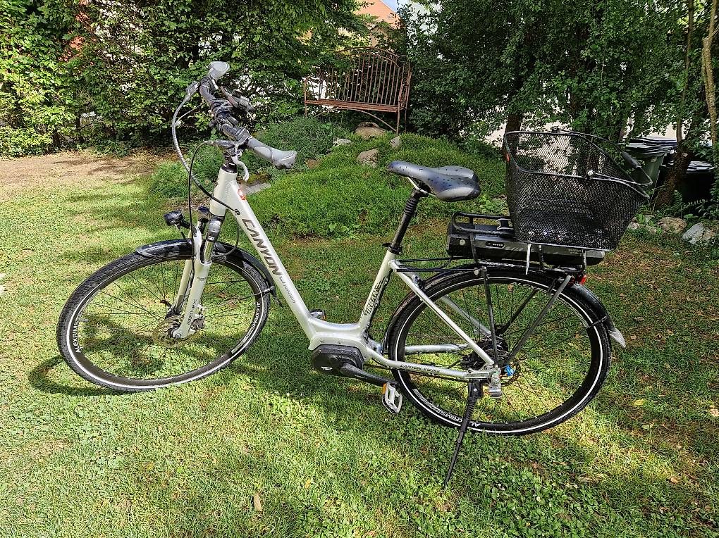 Canyon Biciclette: Canyon Damen E-Bike – Usato da Eglisau venduto da dominique92