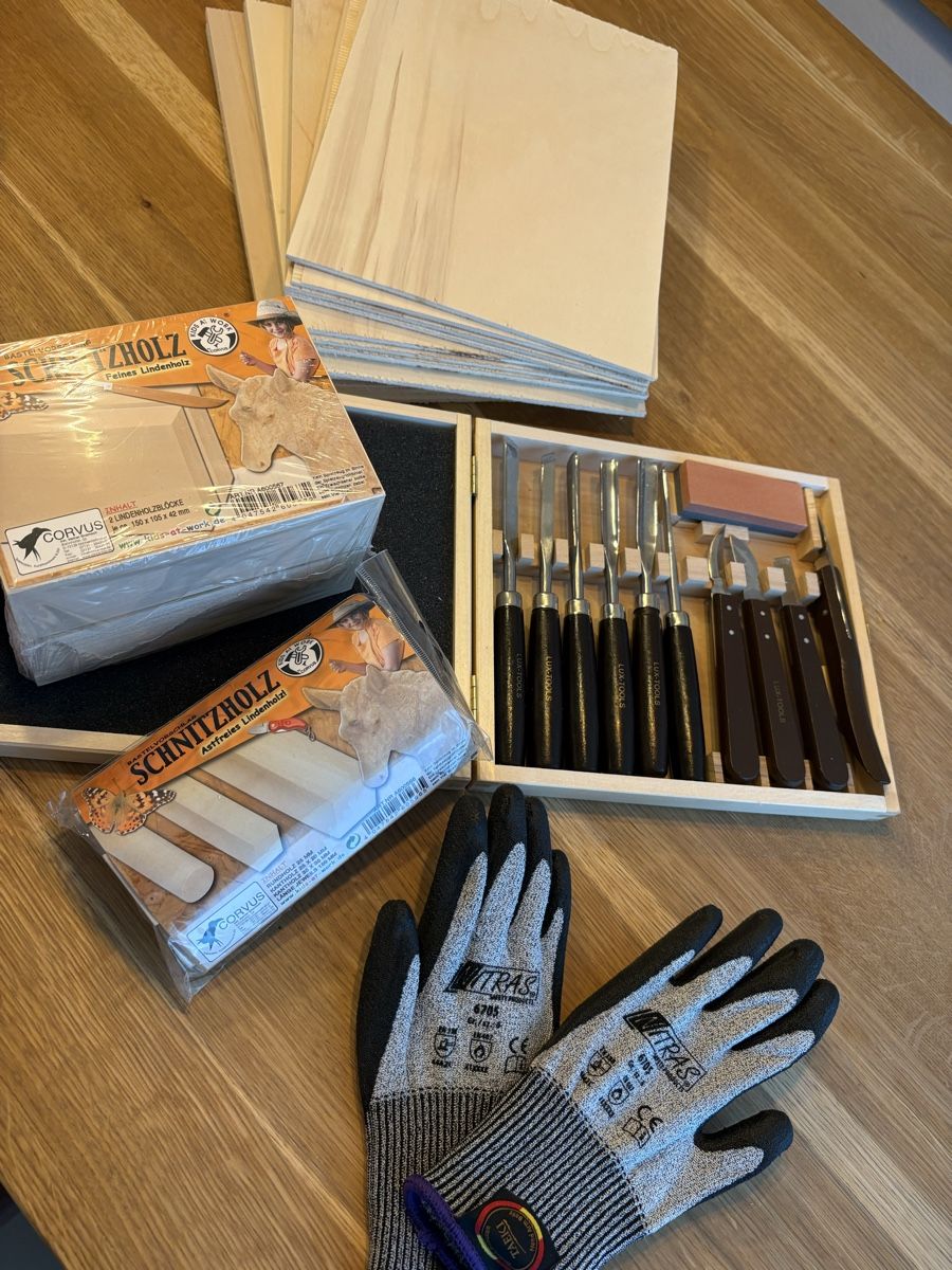 Lux Tutti gli attrezzi: Grosses Schnitzset Lux Tools neuwertig – Nuovo (secondo la descrizione) da kaiseraugst venduto da natig