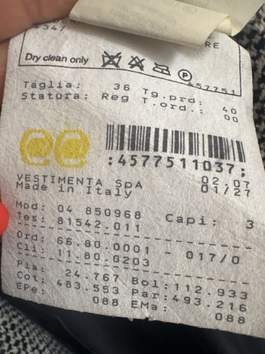 Cappotti: Emanuel Ungaro Coat Size 36 Black Wool Blend – Nuovo (secondo la descrizione) da Montagnola venduto da jamylafy 2