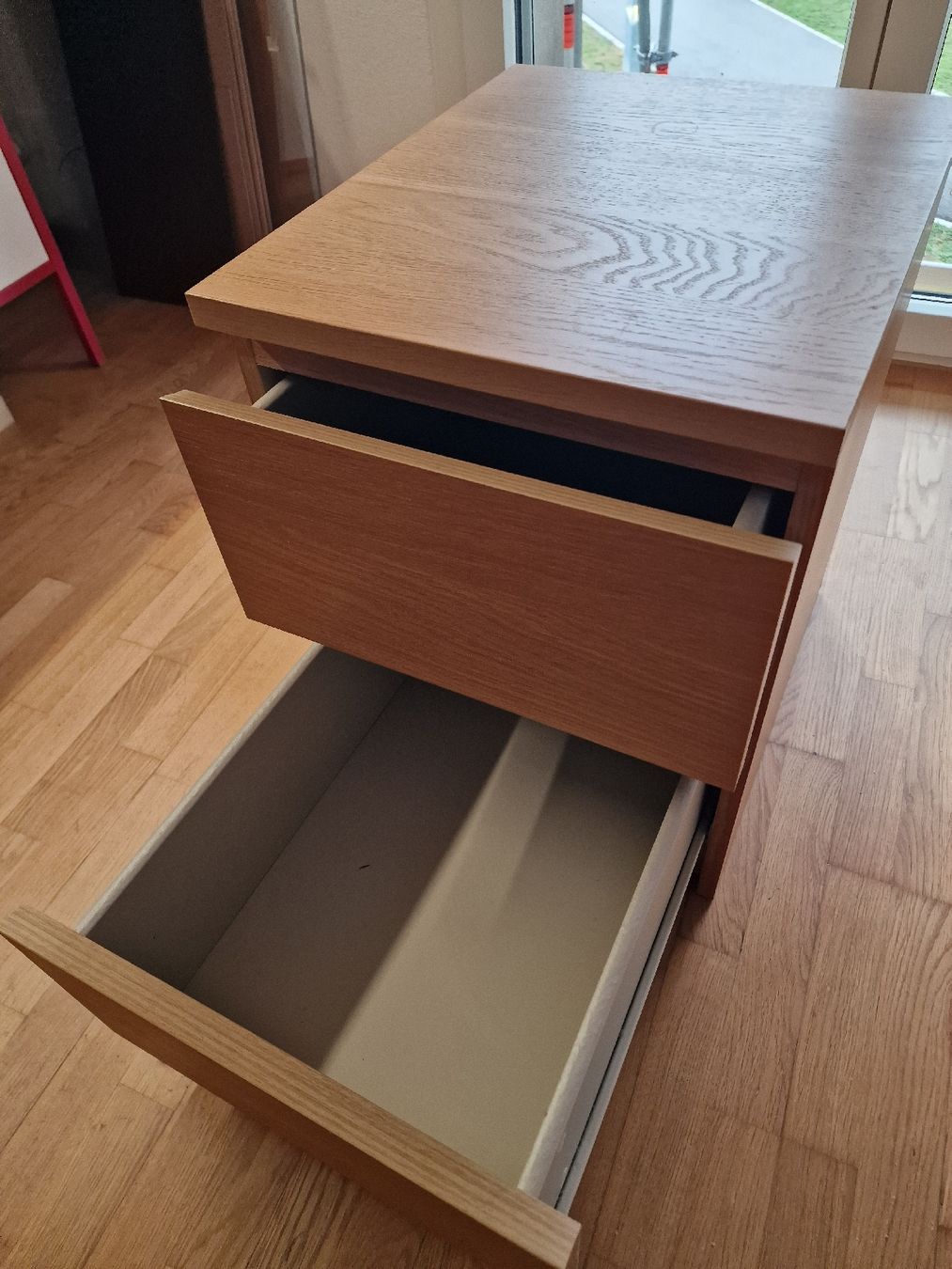 Ikea Comodini: Nachttischli braun – Usato da Gunzgen venduto da superdancer67 1