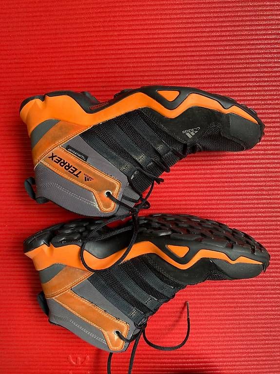 Scarpe da uomo: Adidas Wanderschuhe Gr.EUR 39 1/3, US 6.5 – Usato da Zürich venduto da sisasu01