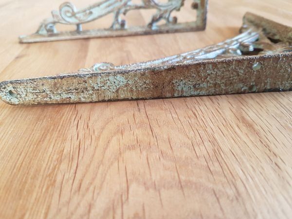 Travi: 2 Schöne Eisen  Konsolen – Nuovo (secondo la descrizione) da Flawil venduto da Naphtali 3