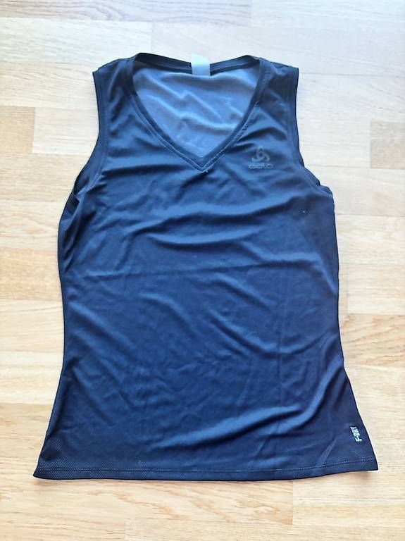 Odlo Top: 3x Odlo Funktionstop, Damen, Gr. M – Usato da Horgen venduto da sab_kp8l 1