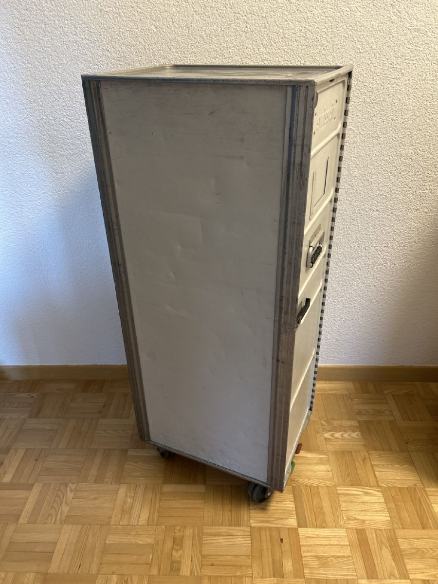 Swissair Altro in Aeronautica: Swissair Trolley Flugzeug – Usato da kloten venduto da Sgana 1