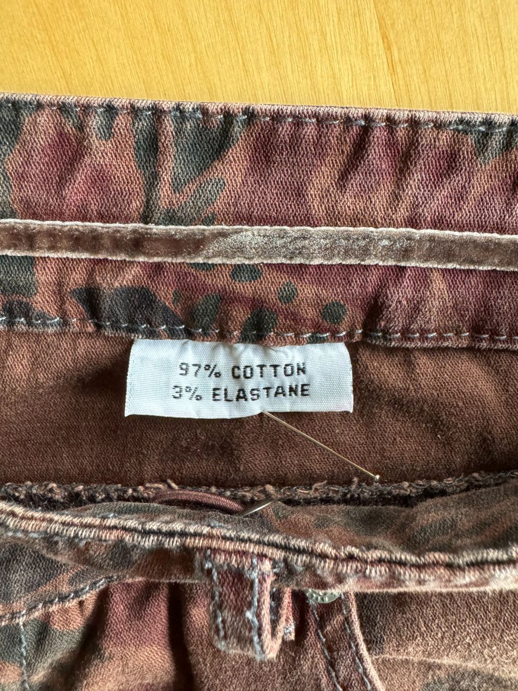 Nile Pantaloni: Hose von Nile mit Blumenmuster – Usato da Stäfa venduto da Mofi8712 5