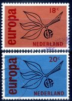 NIEDERLANDE 1965 ZWEIG MIT FRUCHT 2 EUROPAMARKEN GEST. DD136