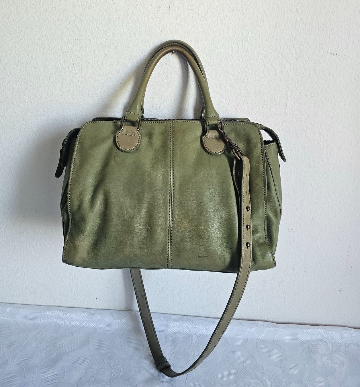 Liebeskind Borse da donna: *LIEBESKIND * Umhängetasche oder Handtasche Leder – Usato da Bronschhofen venduto da Xena37 2