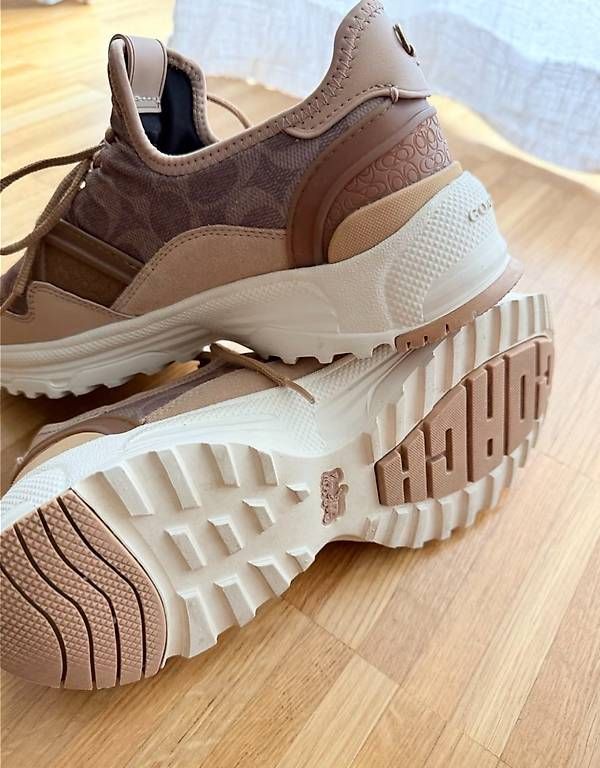 Coach Scarpe da donna: Coach sneaker grosse 40 – Usato da Zürich venduto da Sashkica 2
