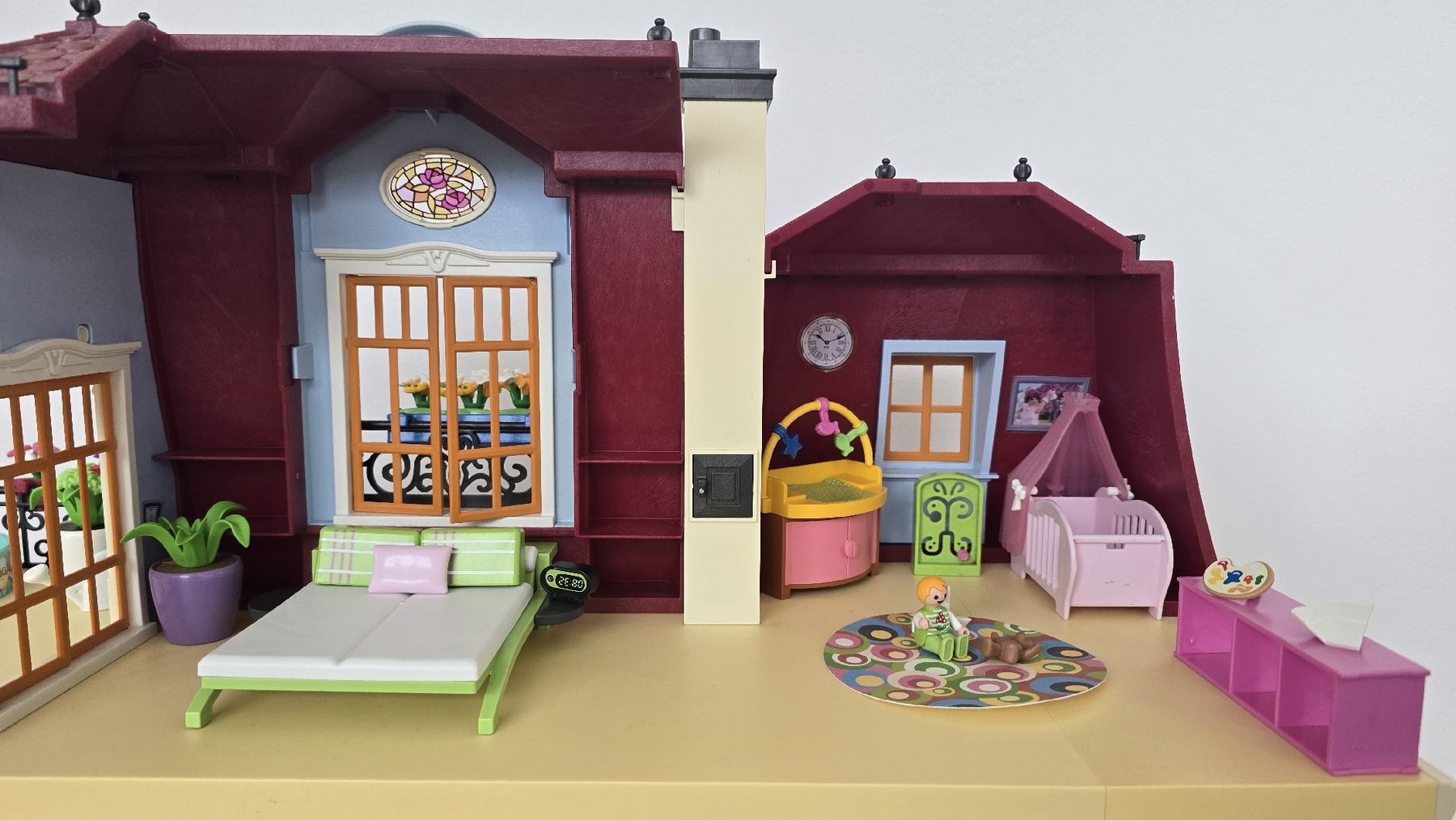 Playmobil Spielzeuge: Playmobil Haus mit Zubehör – Gebraucht aus Sachseln von Oberhuiser 1