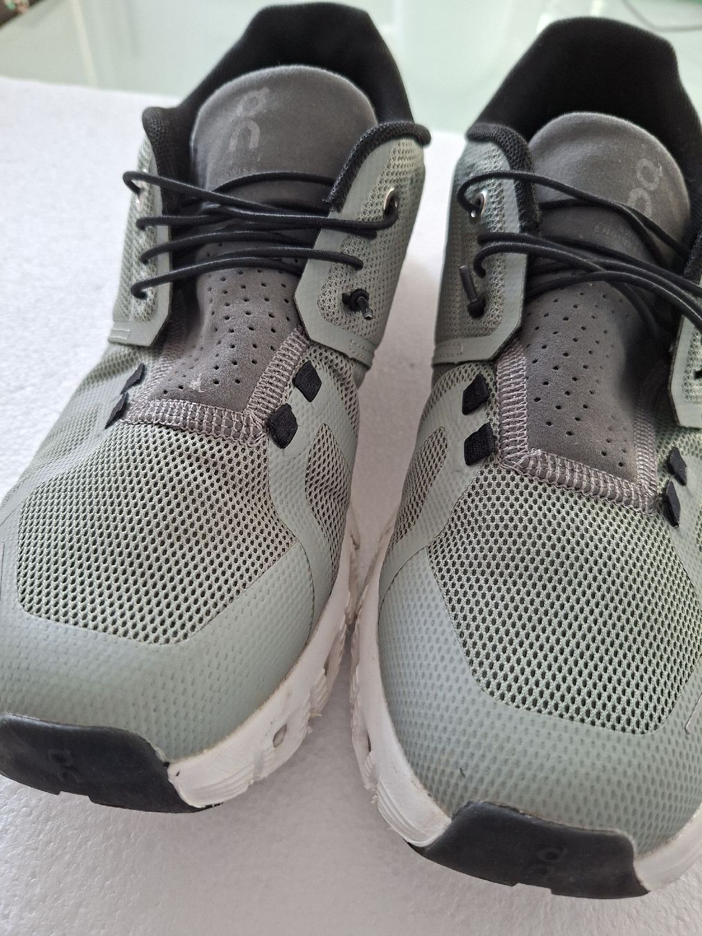 On Scarpe da uomo: Chaussures de running On Running en maille – Usato da Renens VD venduto da ser_j2fn 5
