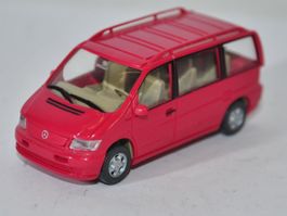Wiking Kleinbus Mercedes (BHU006)