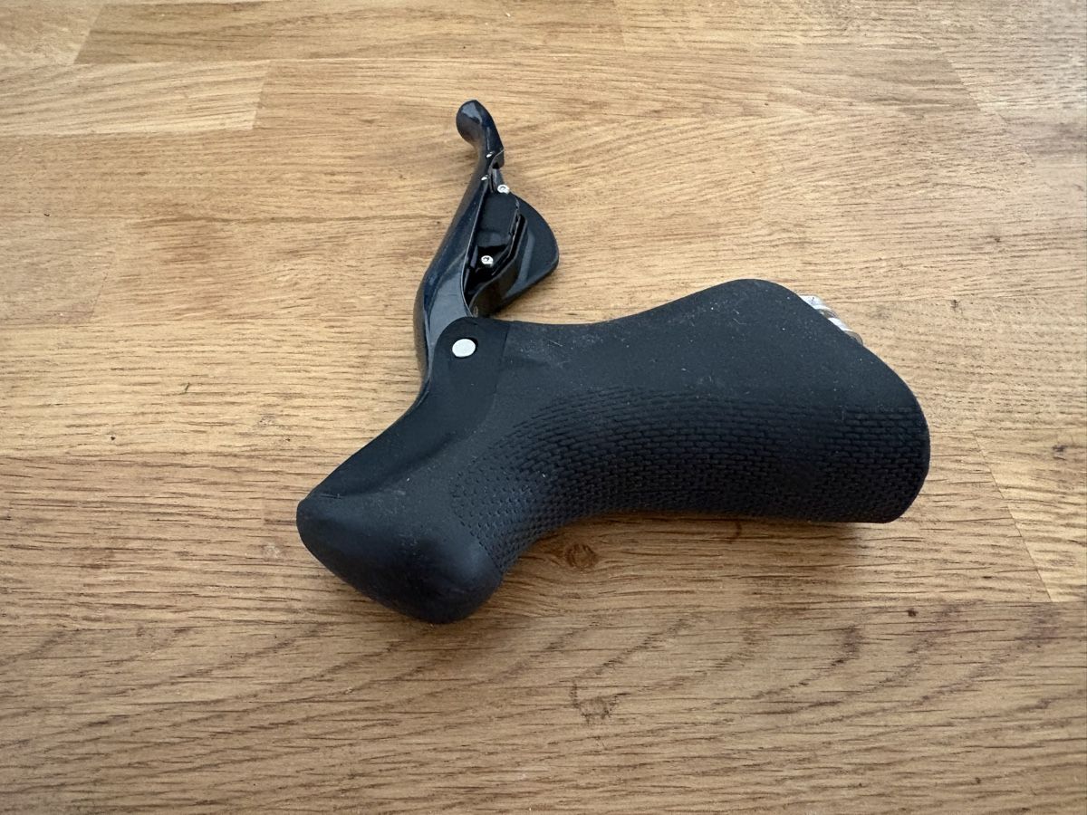 Ultegra Pezzi di ricambio: Cocottes Shimano ultegra di2 st-6770 – Usato da Biel/Bienne venduto da pat_kh7v 3