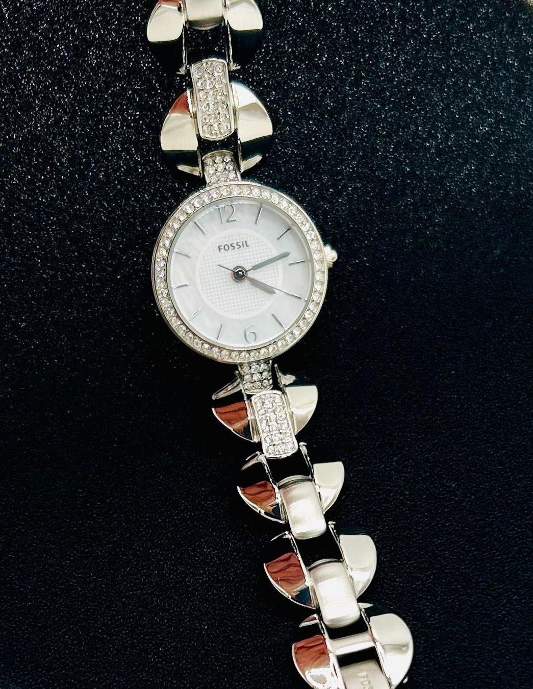 Fossil Montres: Fossil Damenuhr – D'occasion à Turgi par dewi2003 2