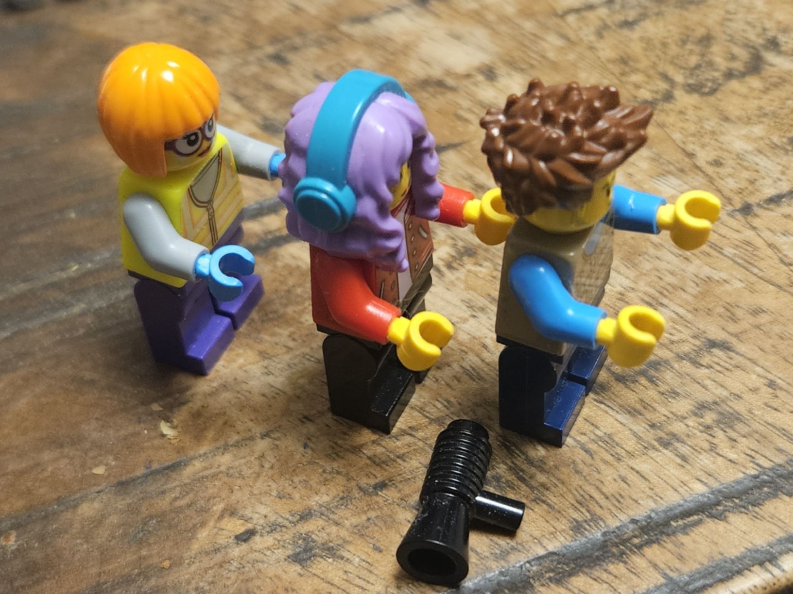 Lego Kit di costruzioni: lego lot de 3 figurines – Usato da Confignon venduto da Ecrofigs 3