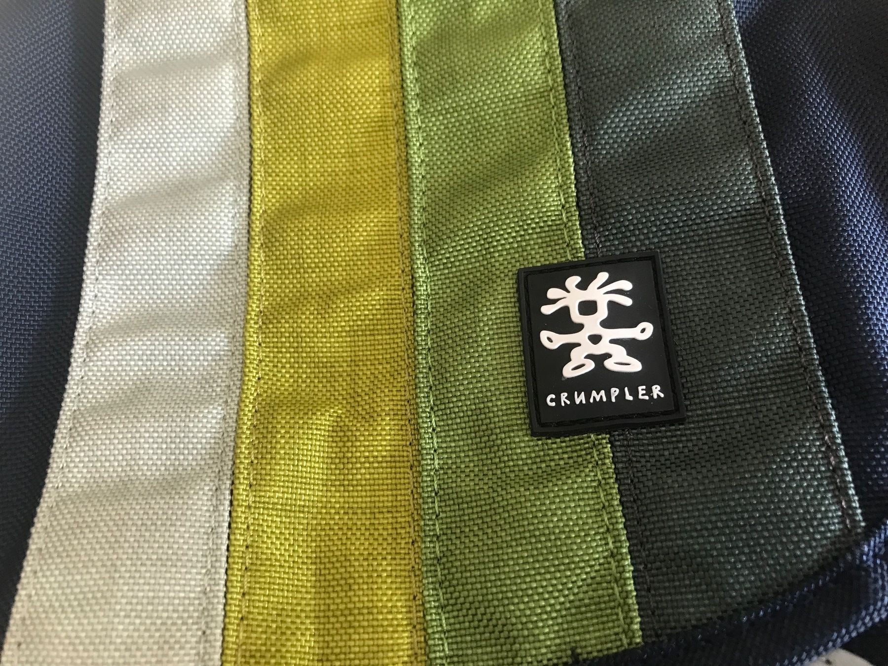 Crumpler Borse: Crumpler Umhängetasche , Top Zustand, – Nuovo (secondo la descrizione) da Wettingen venduto da Andres54 1