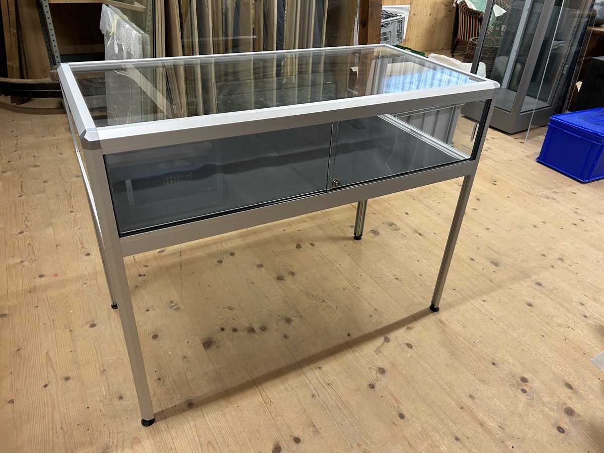 Vetrine: Vitrine – Usato da Dürrenäsch venduto da chinook65 1
