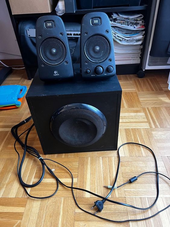 Logitech z623 THX Sound System en parfait état Kaufen auf Ricardo