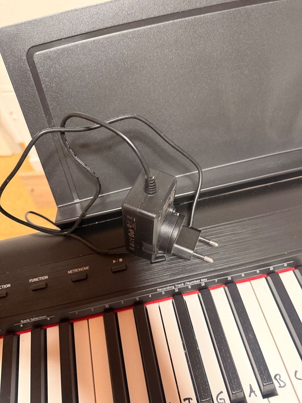 Instruments de musique: KeymaXX SDP-100 – D'occasion à Aarau Rohr par van_jlq5 3