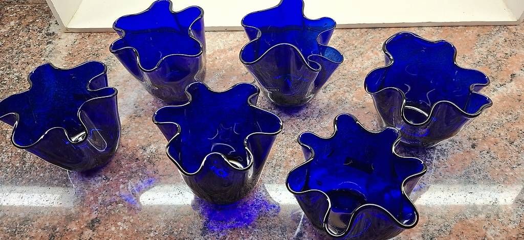 Vase & Récipients: Kobaltblaue kleine Vase  – D'occasion à Büren an der Aare par wiluna01 2