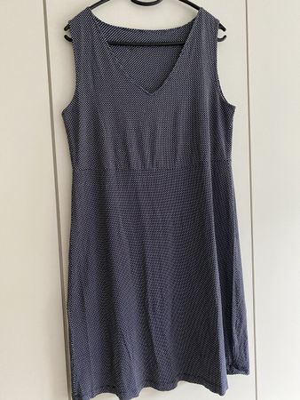 Jersey Kleid Gr.42 , M/L dunkel Blau gepunktet 