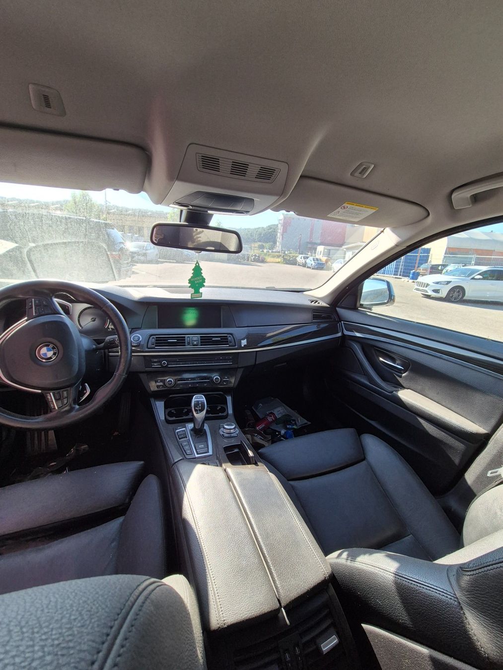 BMW Autos: BMW 530d – D'occasion à Yverdon-les-Bains par MotoMark 8