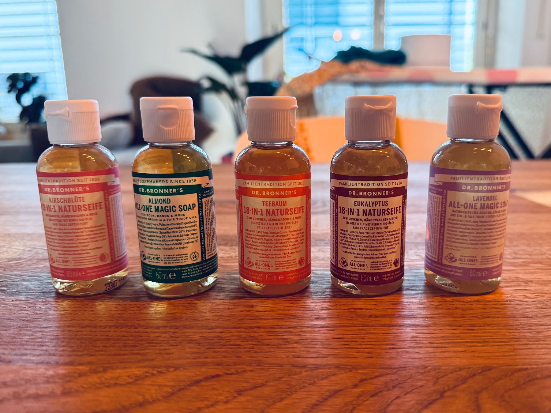 Altro per la cura del corpo: Dr. Bronner 18 in 1, 60 ml/5 Stk. – Nuovo e nell'imballaggio originale da Wald ZH venduto da 2kndPlant
