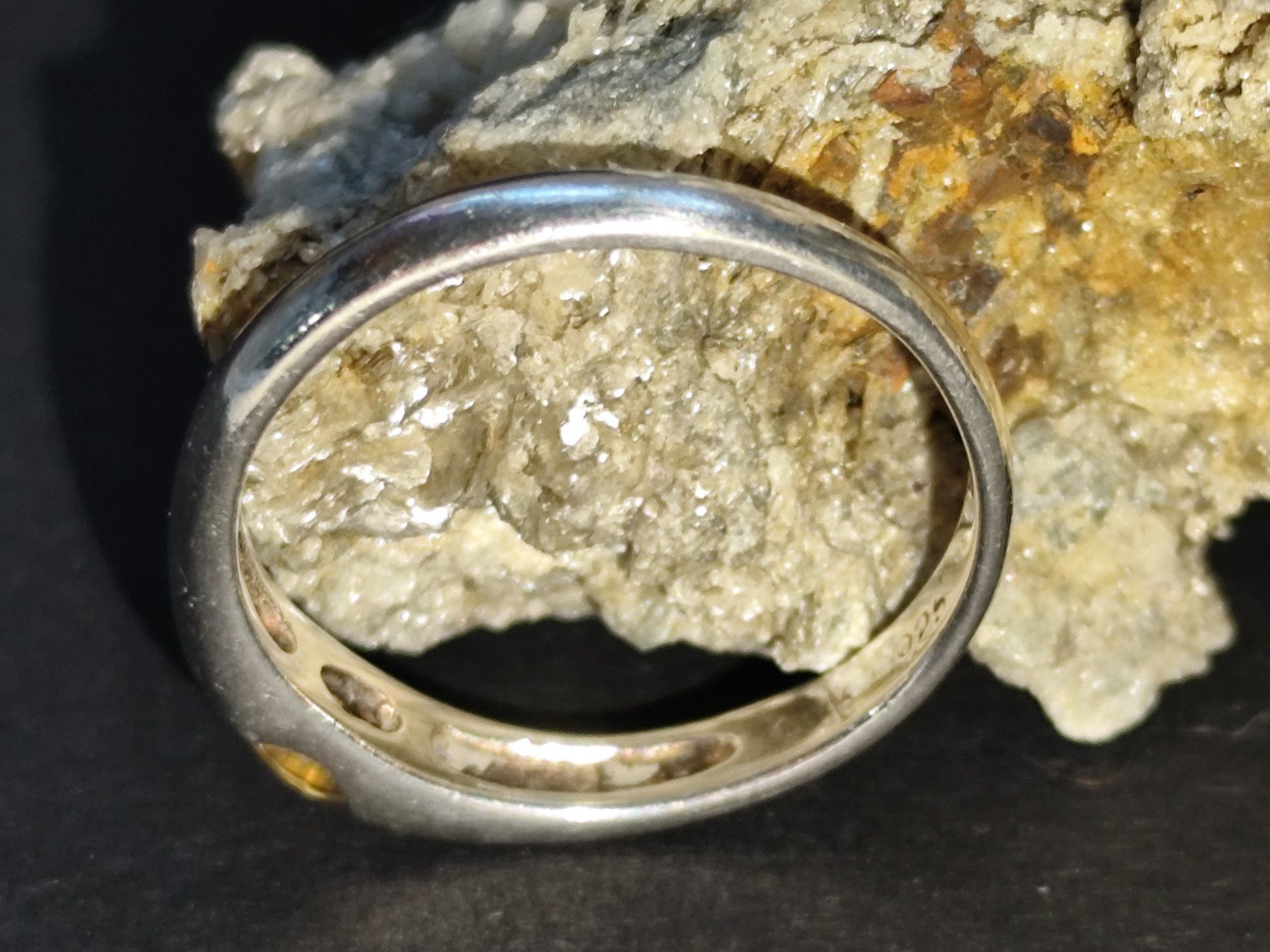 Anelli: Silber Ring 925 mit Gelben Stein (Zirkonia oder Citrin) 53 – Usato da Bettingen venduto da hamau2012 1
