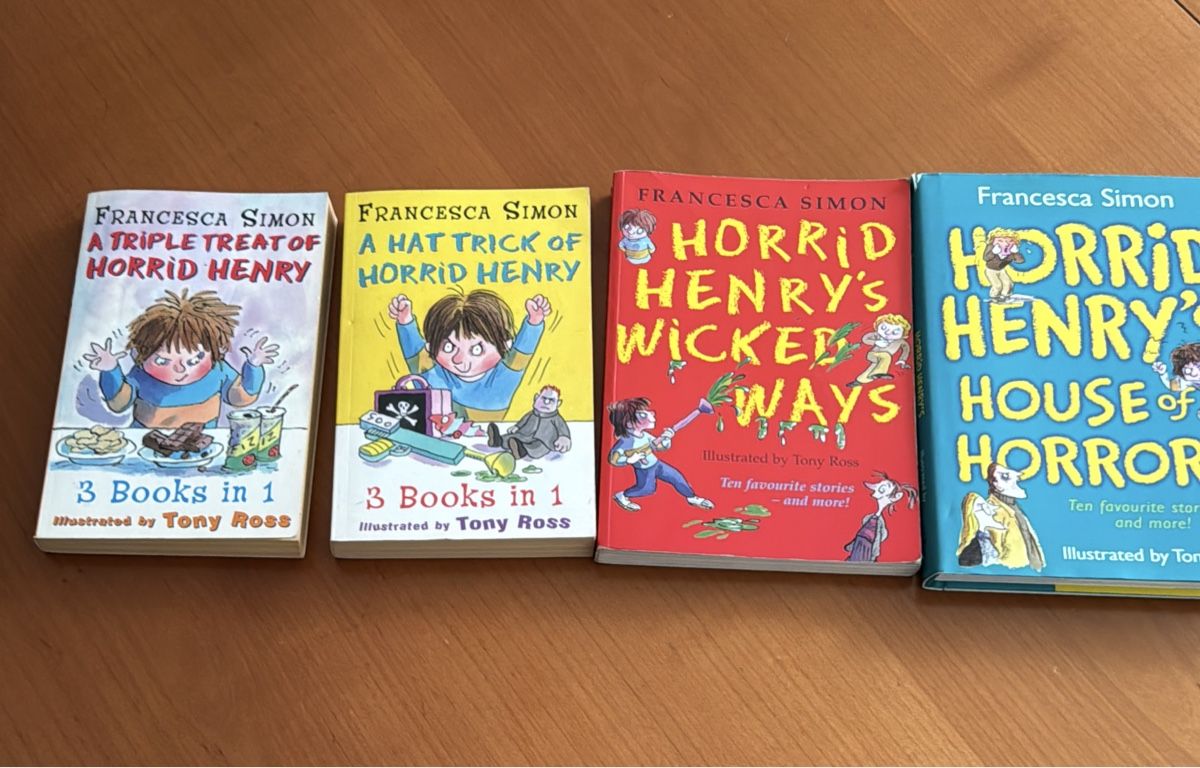 Libri: 4 books Horrid Henrys – Usato da moudon venduto da jaunejaunelapinjaune